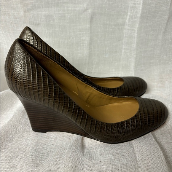 Ann Taylor Platform Wedges Kamela Exotic Embossed Leather Wedges SZ 7 - Picture 2 of 9